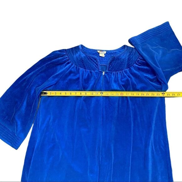 VINTAGE Rainbow Fashions Womens Bathrobe Blue Velvety Velore Zippered Size Large - Picture 9 of 12